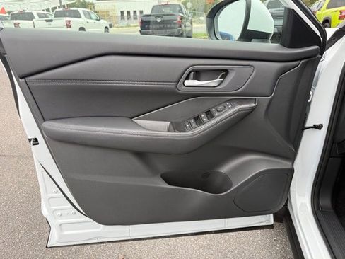 New 2026 Nissan Rogue SV w/ SV Premium Package image 10