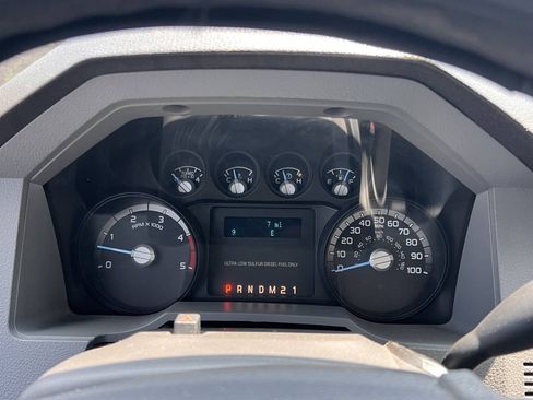 Used 2014 Ford F250 XL w/ Power Equipment Group RWD image 24