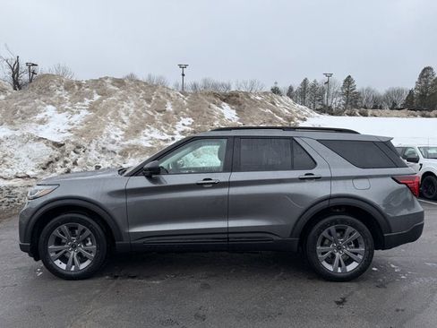 New 2026 Ford Explorer Active w/ Active Comfort Package AWD/4WD image 5