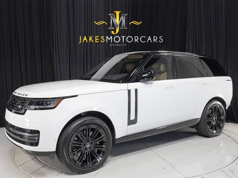 Used 2023 Land Rover Range Rover Autobiography AWD/4WD image 1