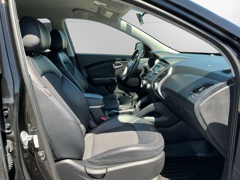 Used 2013 Hyundai Tucson GLS AWD/4WD image 15
