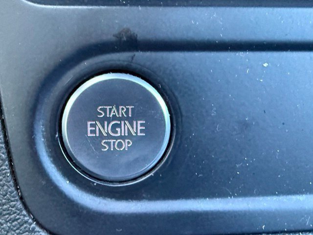 Used 2016 Volkswagen Tiguan S FWD image 23
