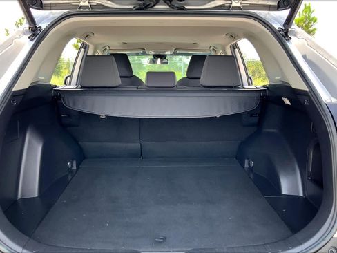 Used 2022 Toyota RAV4 XLE w/ Convenience Package AWD/4WD image 34