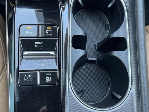 Used 2023 Hyundai Sonata Limited w/ Preferred Accessory Package FWD image 26