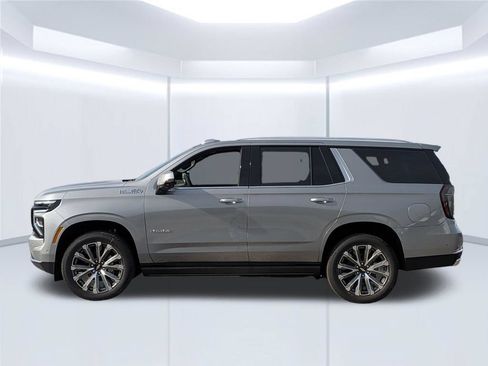 New 2026 Chevrolet Tahoe High Country AWD/4WD image 2