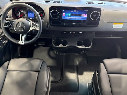 New 2026 Mercedes-Benz Sprinter 2500 image 12