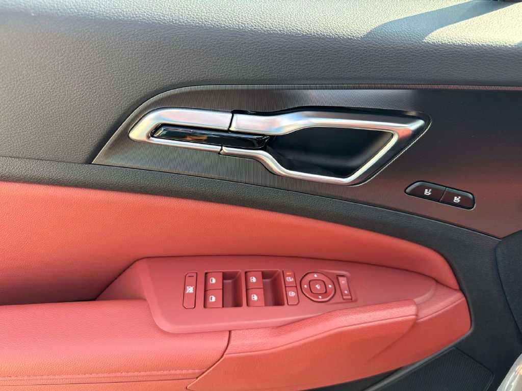 New 2026 Kia Sportage SX FWD image 22