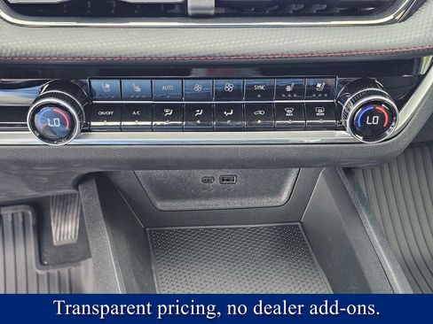 New 2026 Chevrolet Equinox RS w/ Convenience Package III FWD image 27