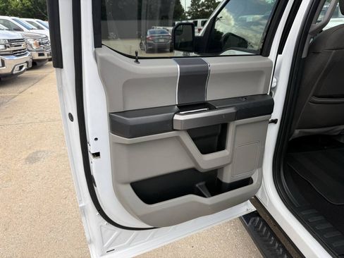 Used 2019 Ford F150 XLT RWD image 14