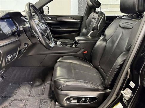 Certified 2021 Jeep Grand Cherokee L Overland w/ Luxury Tech Group IV image 17