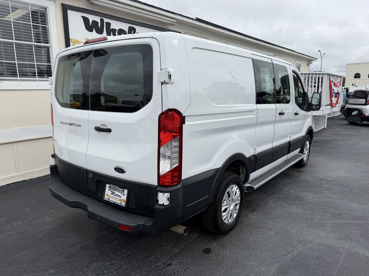 Used 2022 Ford Transit 250 Low Roof w/ Exterior Upgrade Package RWD image 7