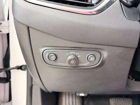 Used 2020 Chevrolet Equinox Premier AWD/4WD image 44