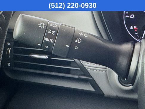 Certified 2025 Subaru Outback Premium image 13