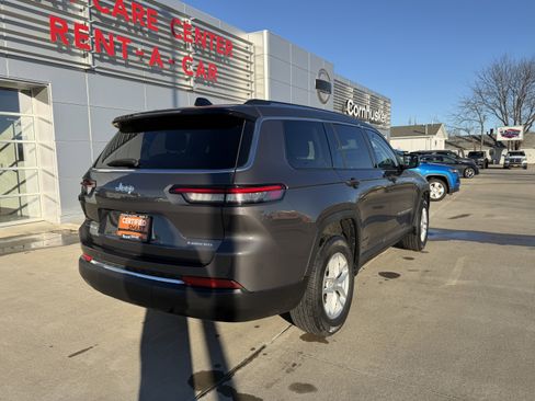 Certified 2023 Jeep Grand Cherokee L Laredo w/ Luxury Tech Group I image 8