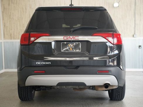 Used 2017 GMC Acadia SLE FWD image 9