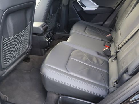 Used 2024 Audi Q3 2.0T Premium image 27