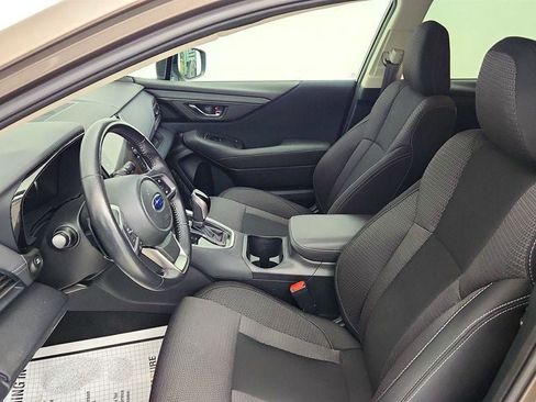 Used 2022 Subaru Outback Premium AWD/4WD image 19