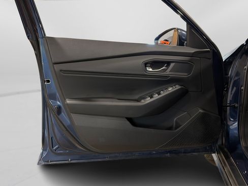 Used 2023 Honda Accord EX image 15