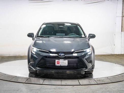 Certified 2024 Toyota Corolla LE w/ LE Convenience Package FWD image 4
