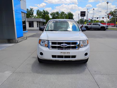 Used 2012 Ford Escape XLS AWD/4WD image 14