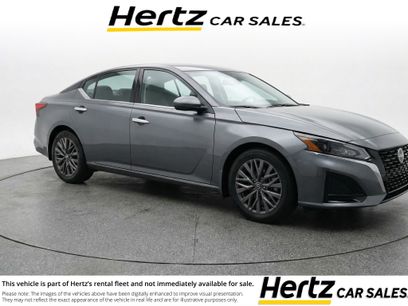 Used 2025 Nissan Altima 2.5 SV