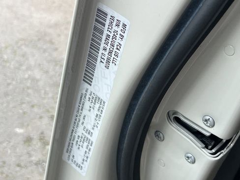 Used 2022 Jeep Wagoneer Series II w/ Convenience Group I image 32