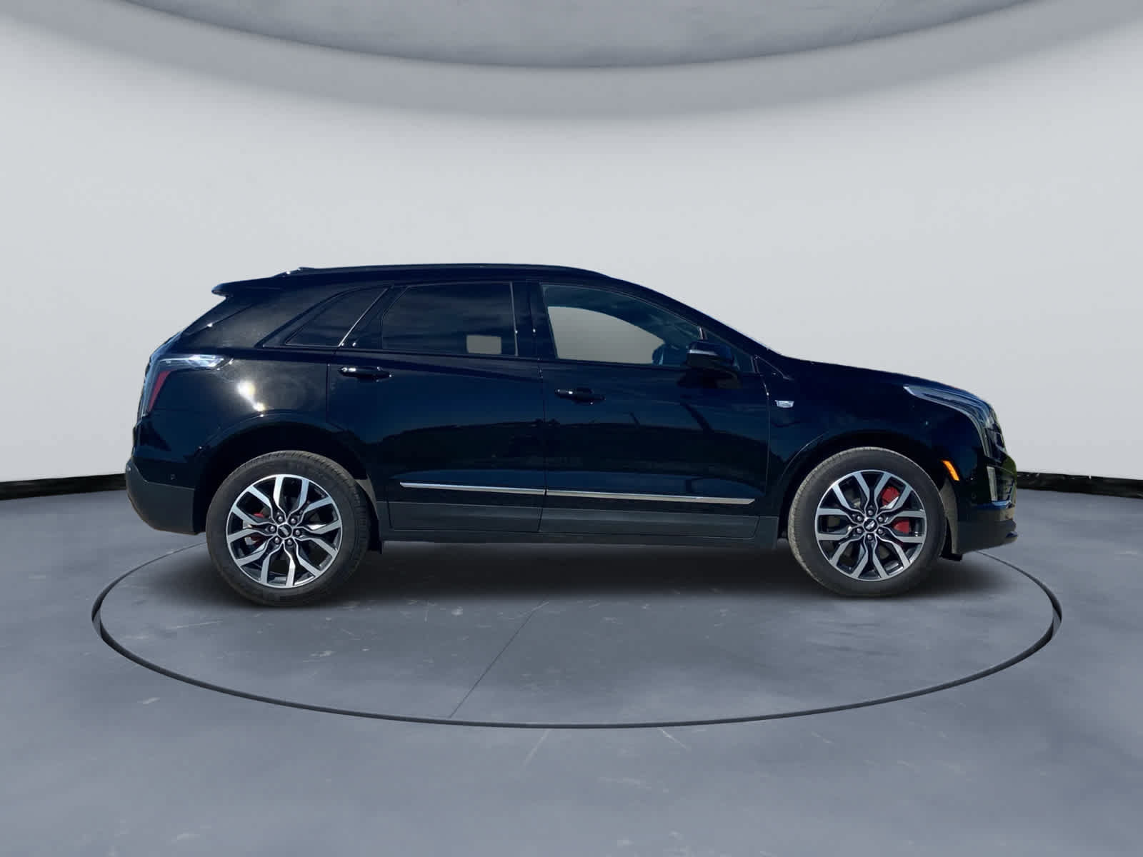 Used 2025 Cadillac XT5 Sportv w/ Technology Package AWD/4WD image 4