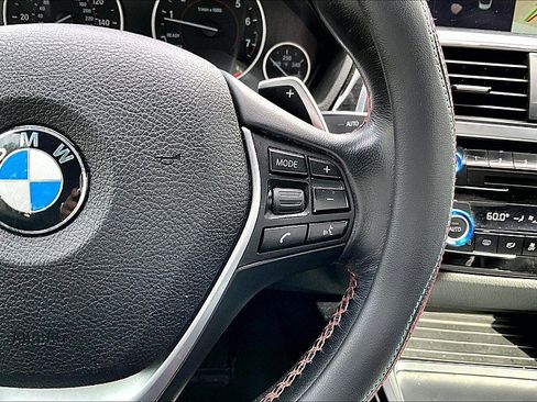 Used 2018 BMW 430i Convertible RWD image 18