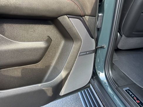 Used 2025 GMC Yukon AT4 Ultimate image 38