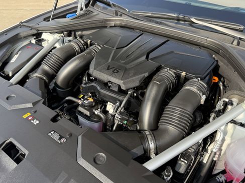 Used 2026 Genesis GV70 3.5T Sport Prestige image 34