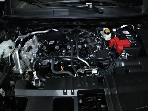 Certified 2025 Nissan Kicks SR w/ SR Premium Package image 38