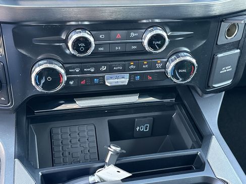 New 2025 Ford F250 Lariat w/ Lariat Ultimate Package image 22