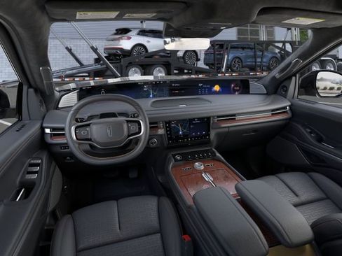 New 2026 Lincoln Navigator Black Label AWD/4WD image 9