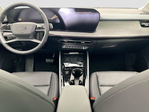 New 2026 Audi Q3 quattro 2.0T image 13