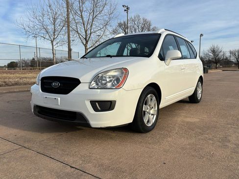 Used 2007 Kia Rondo LX image 3