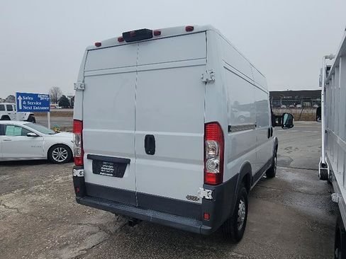 Used 2015 RAM ProMaster 1500 FWD image 4