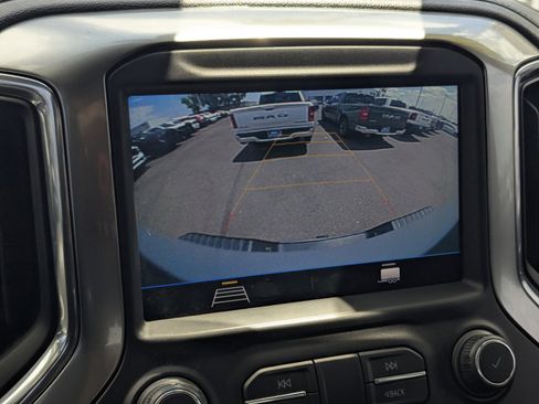 Used 2021 Chevrolet Silverado 3500 LT w/ Convenience Package AWD/4WD image 12