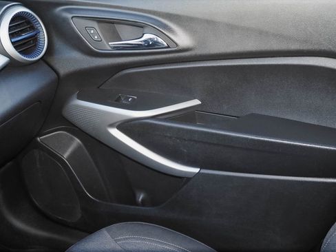 Certified 2024 Chevrolet Trax LS w/ LS Convenience Package image 24