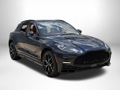 New 2026 Aston Martin DBX 707