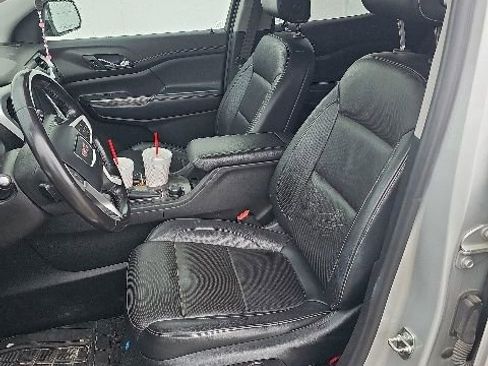 Used 2019 GMC Acadia SLT AWD/4WD image 6