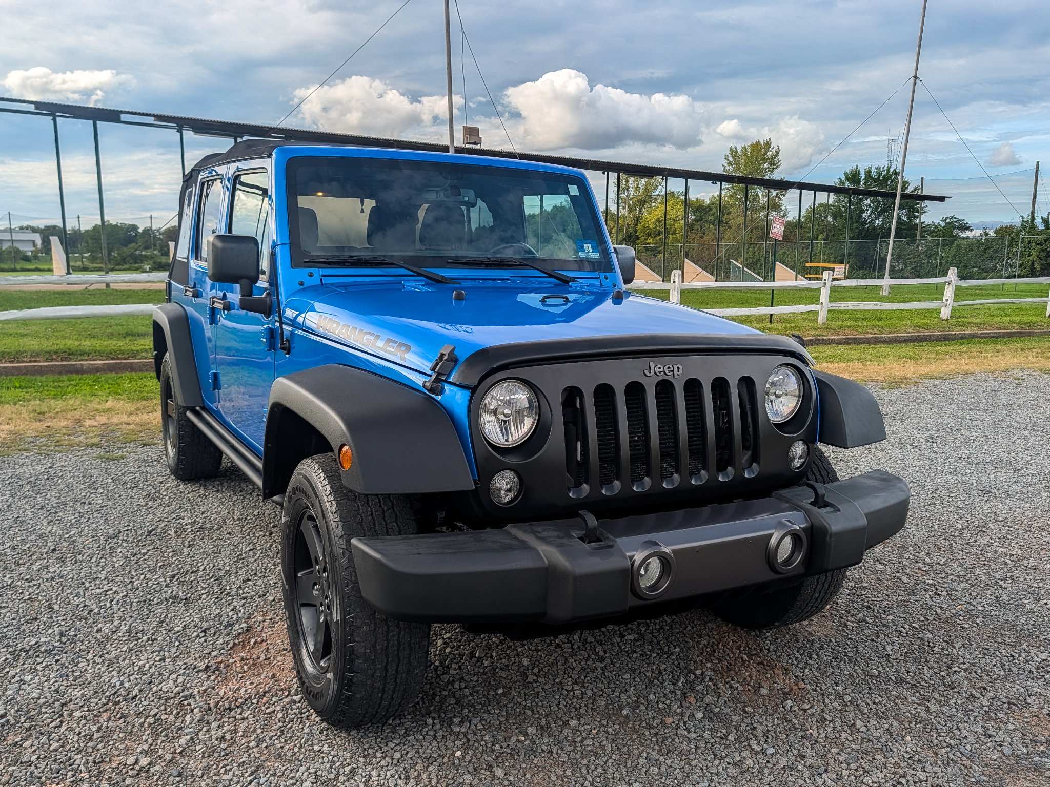 Used 2016 Jeep Wrangler Unlimited Sport AWD/4WD image 3
