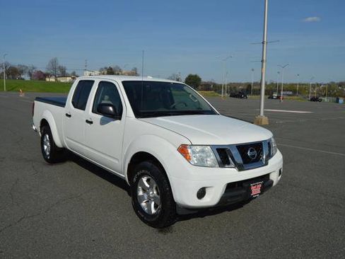 Used 2013 Nissan Frontier SV AWD/4WD image 48