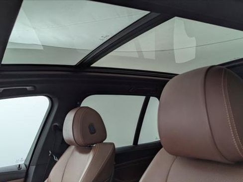 Used 2020 BMW X5 sDrive40i w/ Convenience Package RWD image 29