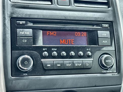 Used 2018 Nissan Versa SV FWD image 19
