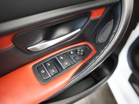 Used 2018 BMW M3 Sedan image 22