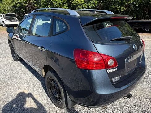 Used 2015 Nissan Rogue S w/ Convenience Package AWD/4WD image 5