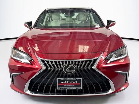 Used 2025 Lexus ES 350 w/ Premium Package FWD image 2