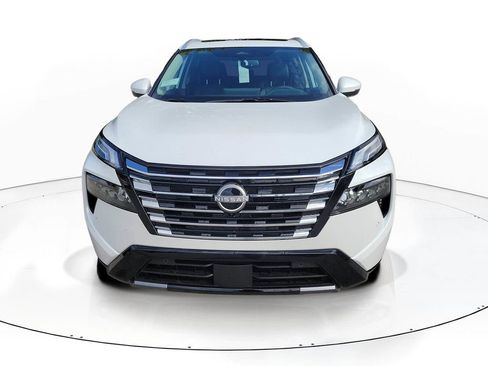 New 2026 Nissan Rogue Platinum AWD/4WD image 2