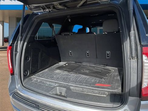 Used 2022 GMC Yukon XL AT4 w/ Max Trailering Package image 10