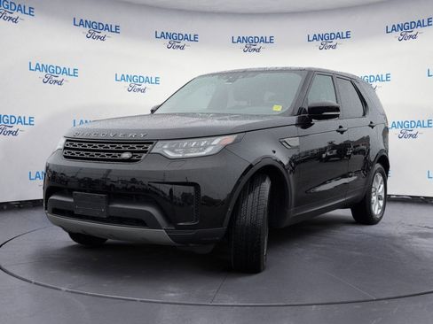 Used 2020 Land Rover Discovery SE image 11
